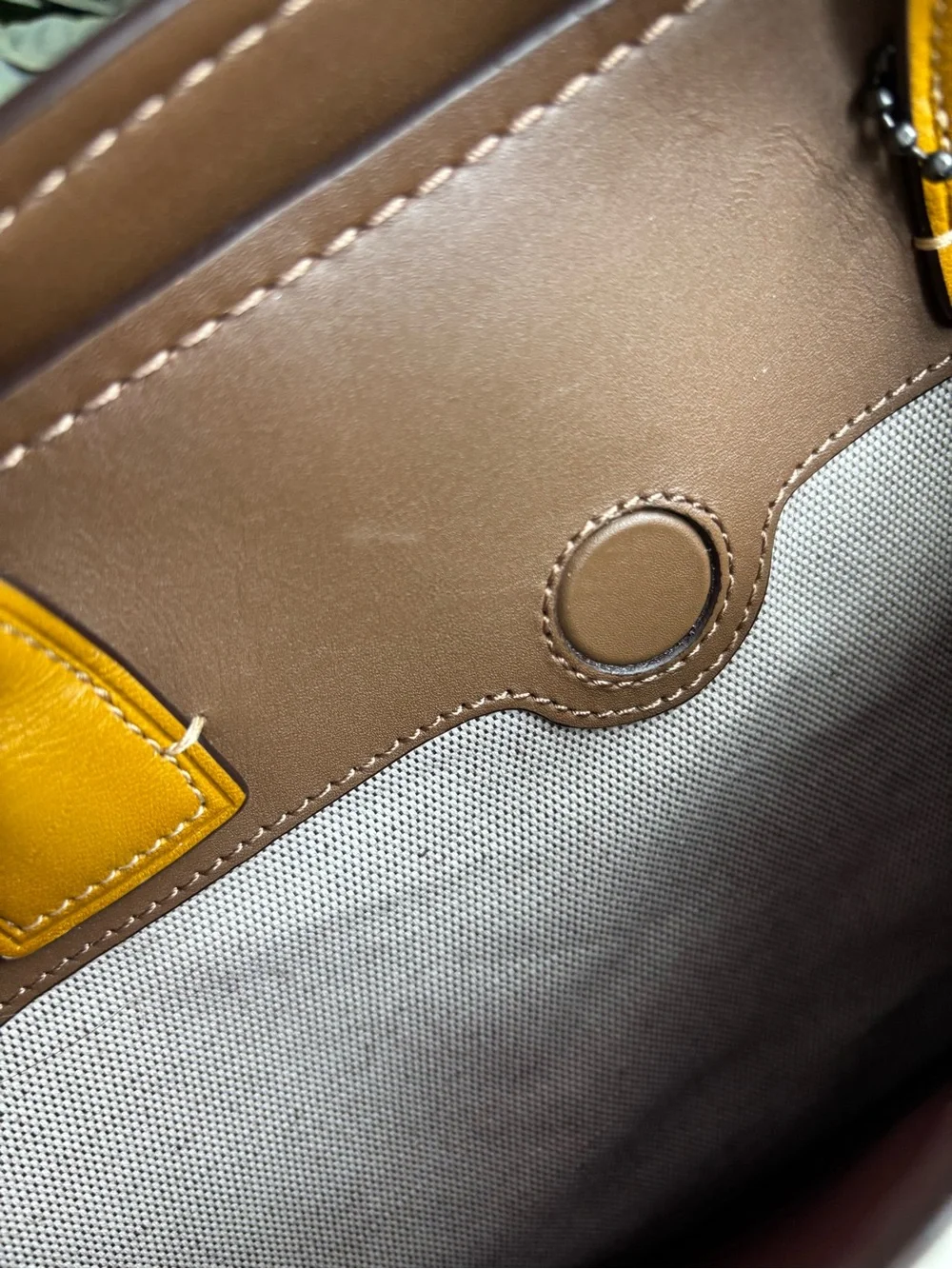 Coach 1941 Swagger 37 Two-Tone Yellow and Brown Leather Satchel/Briefcase - Picture 10 of 16